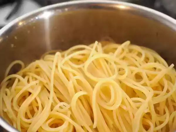 Pasta perfecta: las 6 reglas de oro para que no se pegue