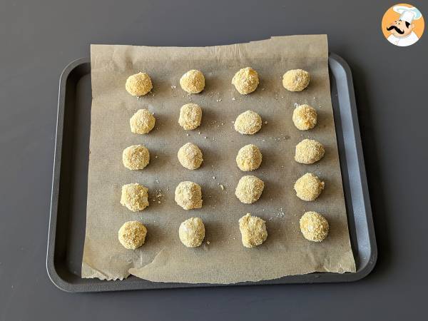 Bolitas de mozzarella empanadas en freidora de aire - Preparación paso 6